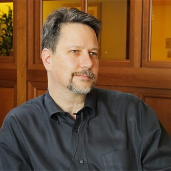 John Knoll مدیر ارشد ارتباطات کمپانی ILM شد